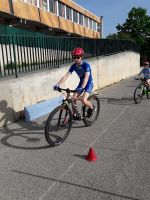 stage v  lo avril 18  10 