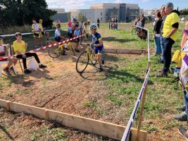 cyclo cross chateau gombert dim 13 oct.jpg2