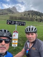 cyclosportifs en vacances dans les alpes.jpg1